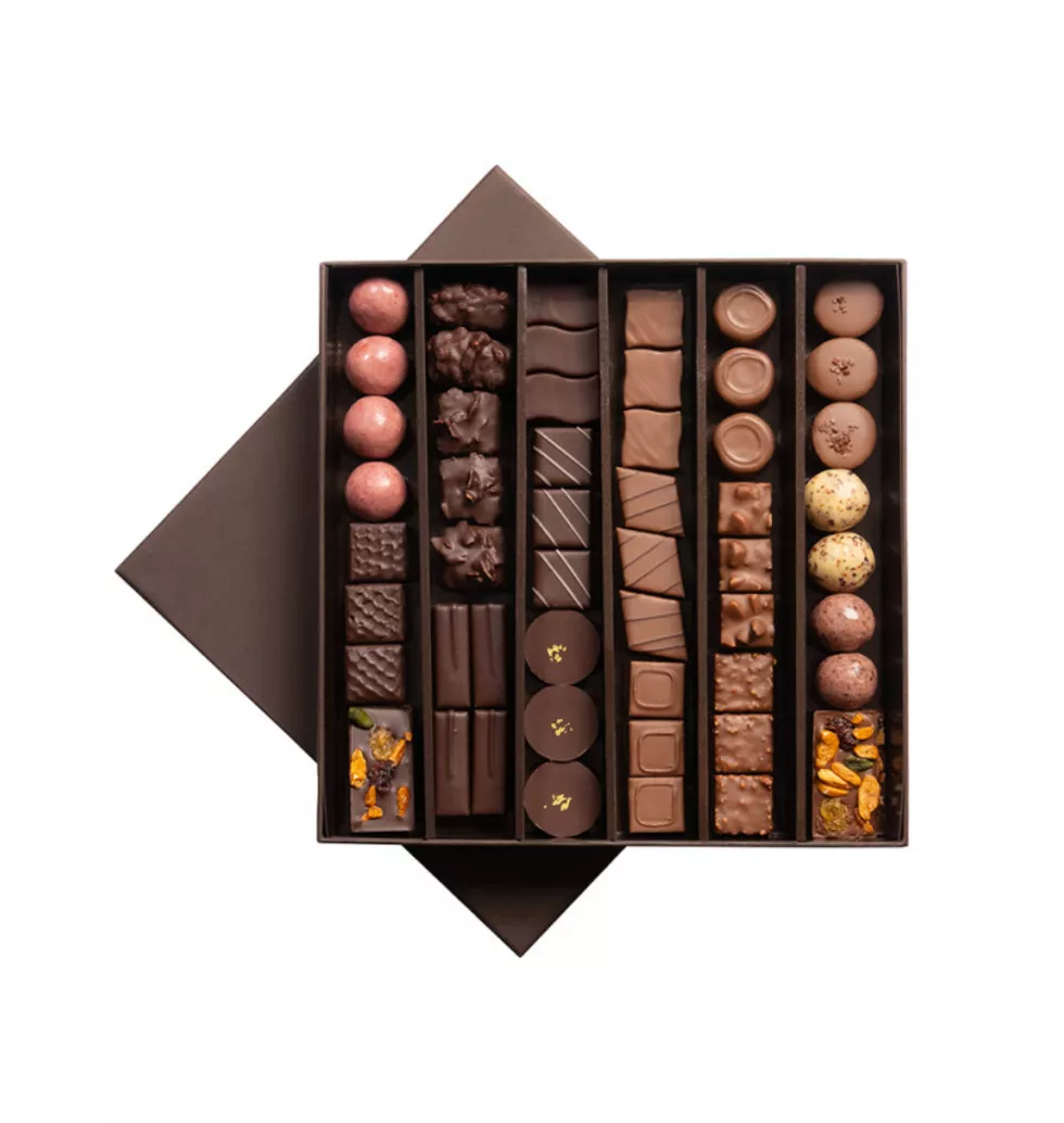 Luxe Chocolate Box: 54 Handcrafted Treats